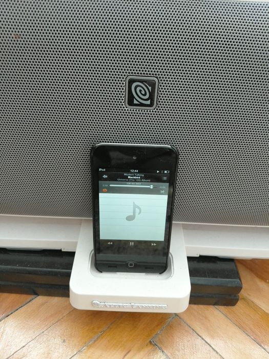 Vind dock i pod Altec Lansing M-602