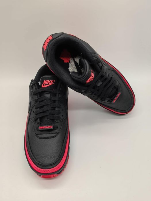 Nike Air Max 90 Undefeated
