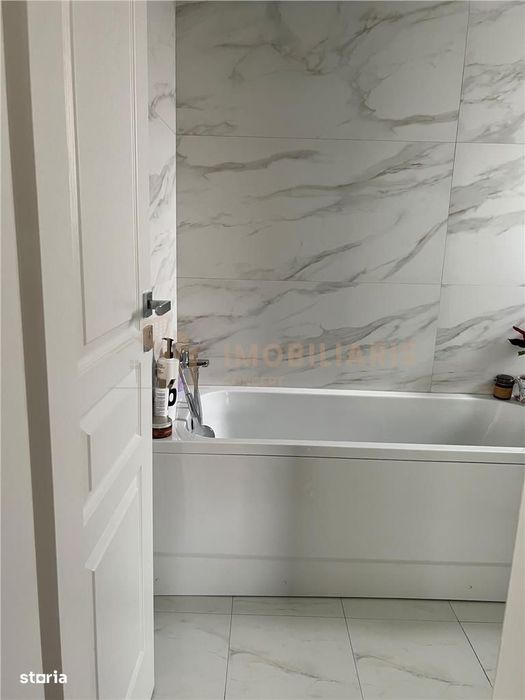 Apartament 2 camere si curte proprie