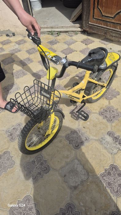 Велосипед детский практически новый