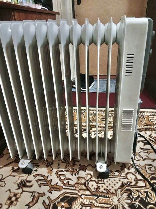 Масляный обогреватель Scarlett с вентилятором, мощный