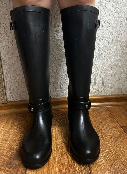 Резиновые сапоги