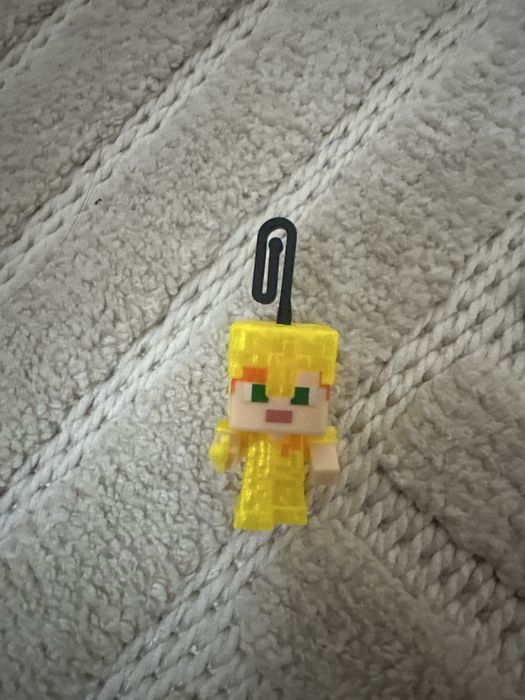 Фигурки майнкрафт киндер джой