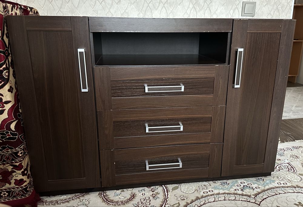 Срочно продам комод