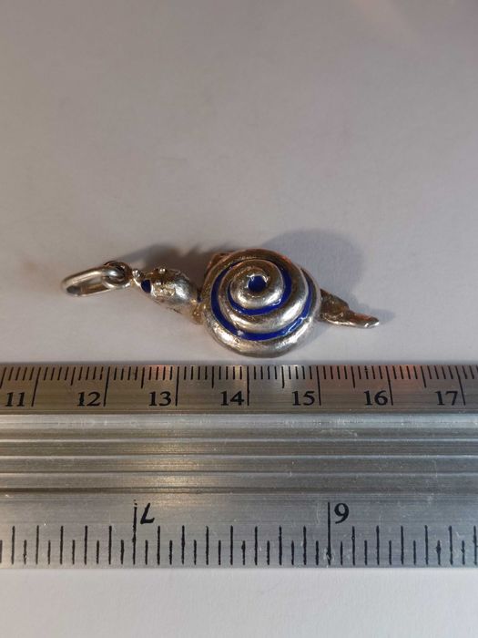 Pandantiv argint „Melc” cu email cobalt