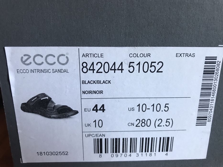 Продам сандалии ECCO