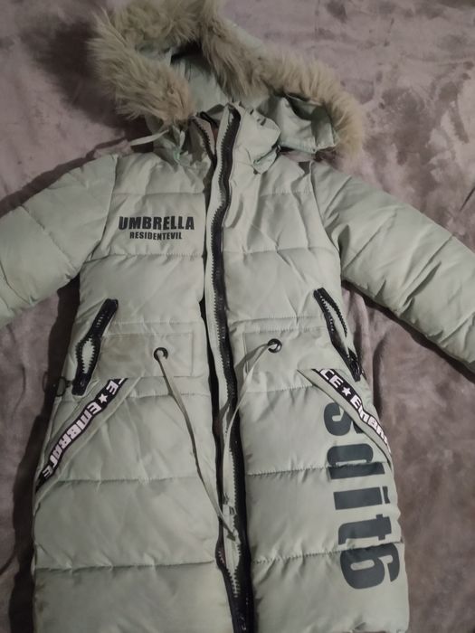 Куртка зимняя на девочку