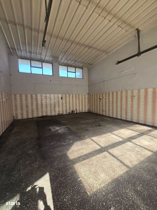 Clădire P+2 , Spații comerciale, Showroom, Spațiu Service