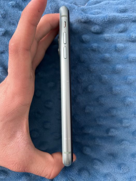 Айфон 11 документ, каровка бар. Акум 76