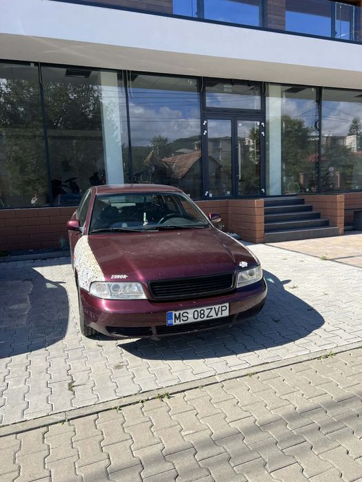 AUDI A4 0 — imagine 5
