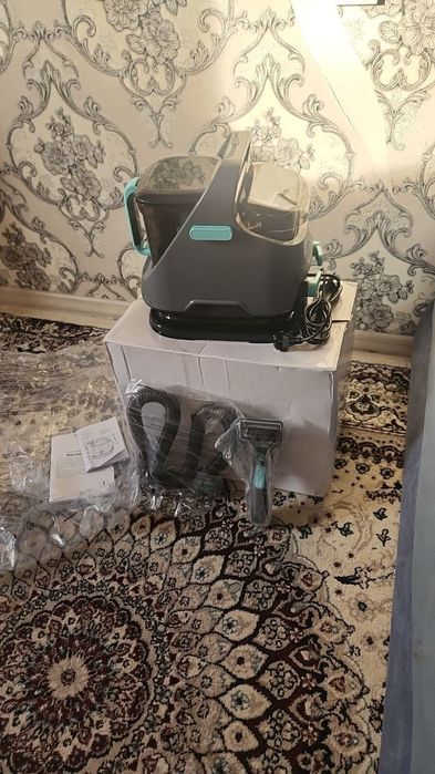 Пылесос моюший новый.