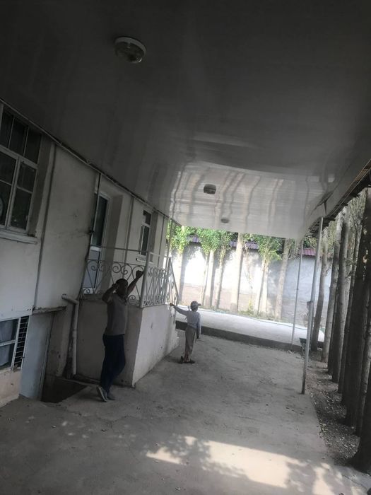 Чорвок платина олдида жойлаган капал кишлогидаги уй сотилмади