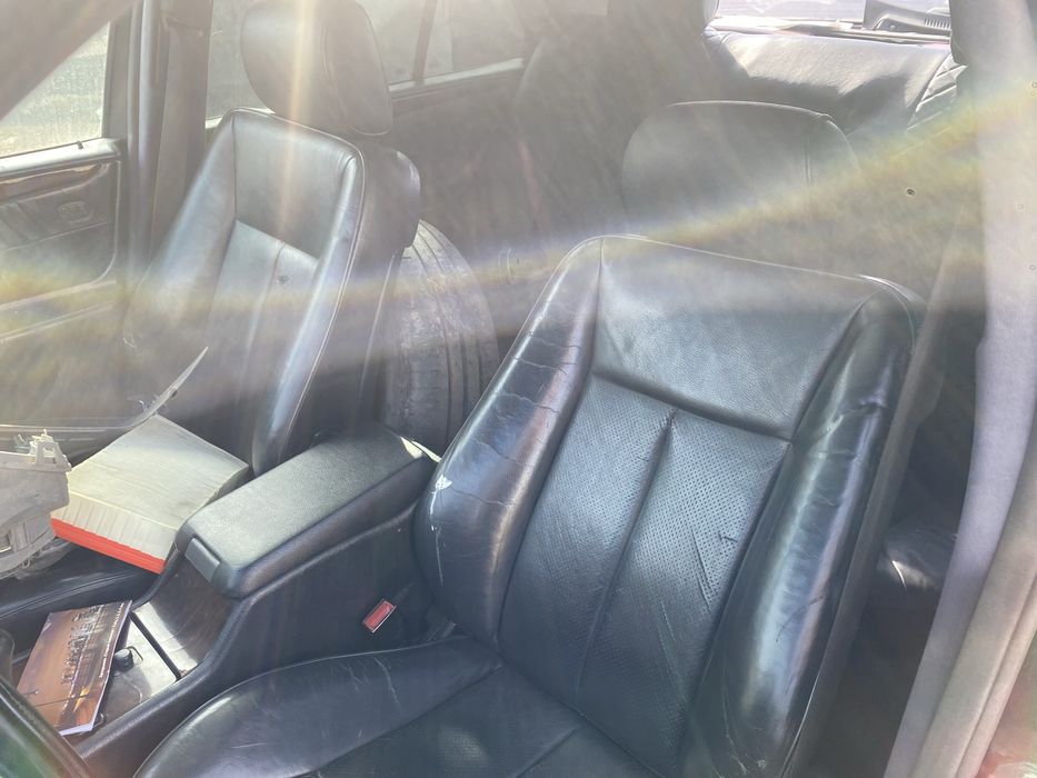 Мерседес Е320 по з.ч