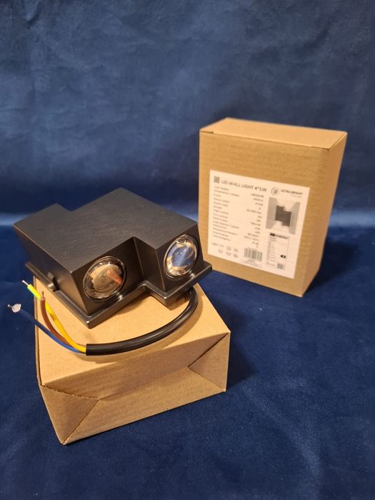 Set 2 x aplica LED gard