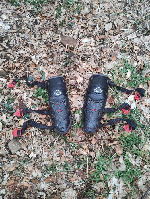 Наколенки за мотокрос / DH