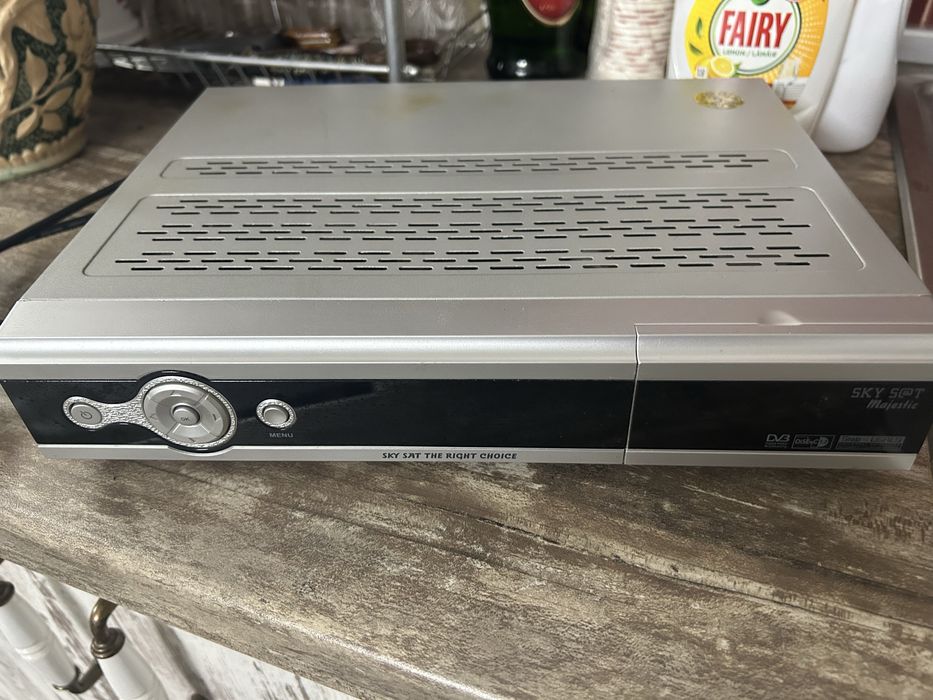 Сателитен приемник Sky Sat Majestic