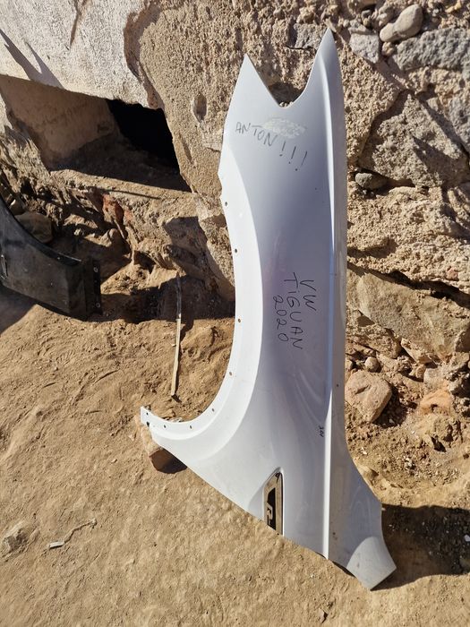 VW Tiguan Rline  2020 ляв калник