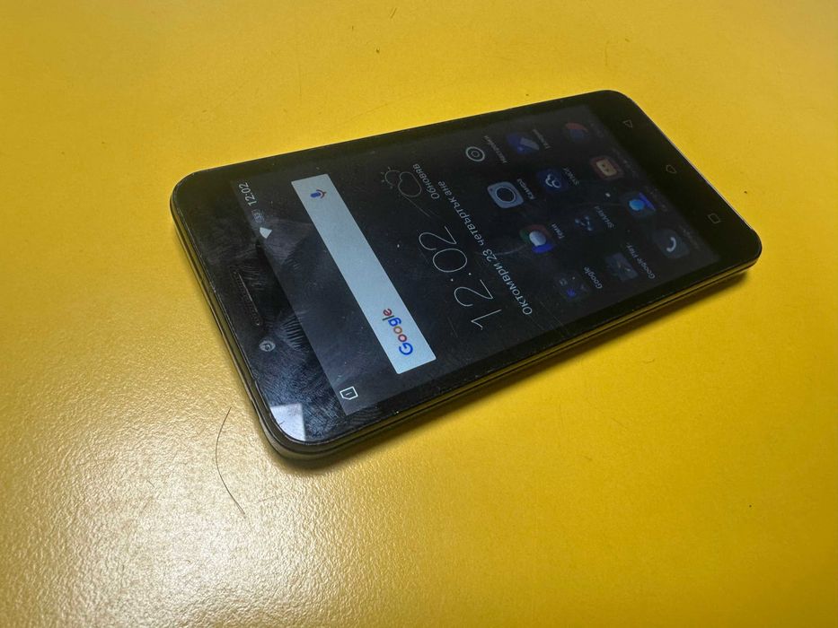 Смартфон Lenovo VIBE C (A2020a40)