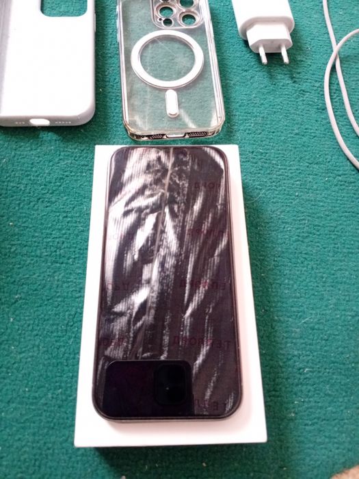 IPHONE15 PRO +подарок