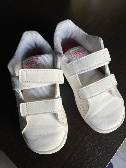 Încălțăminte Adidas 26