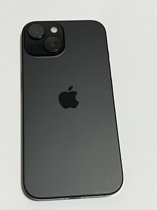 iPhone 15 128GB Deep Blue, 86% s.b.%, full box