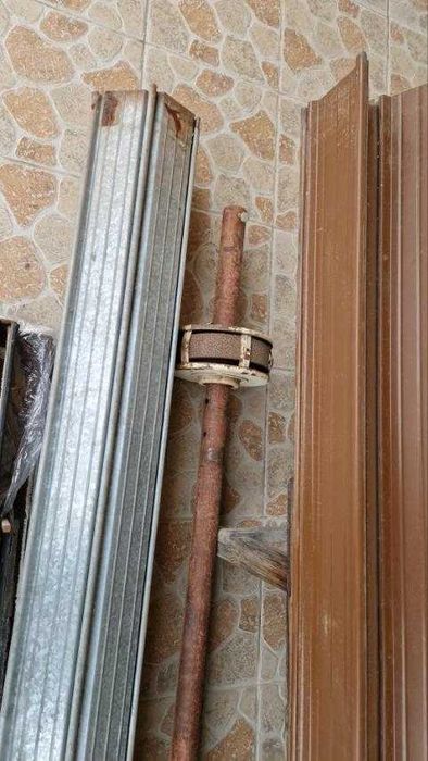 Ролетна гаражна врата