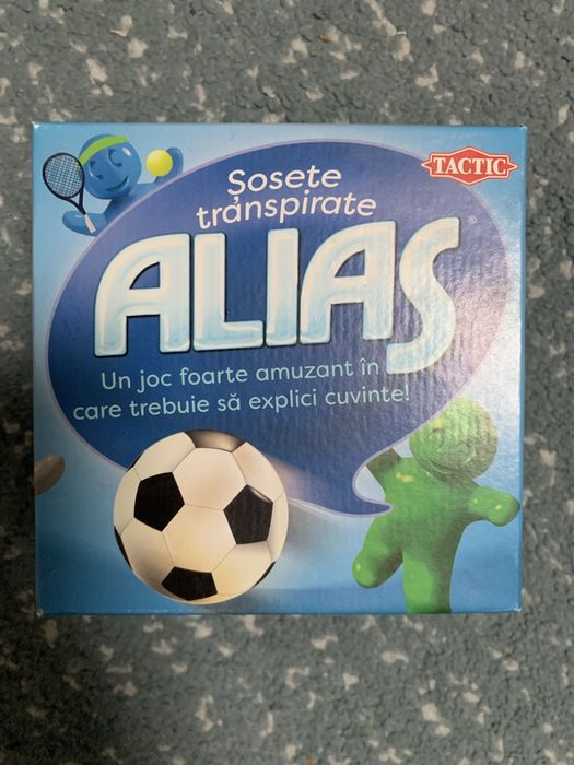Joc Alias Sosete transpirate