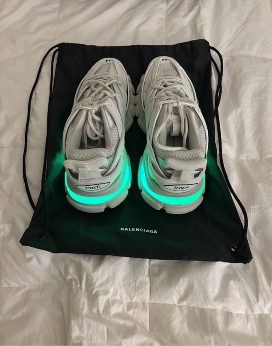 Balenciaga track led