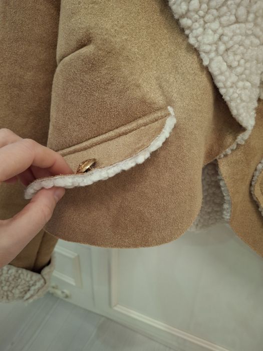 Късо дамско кожухче