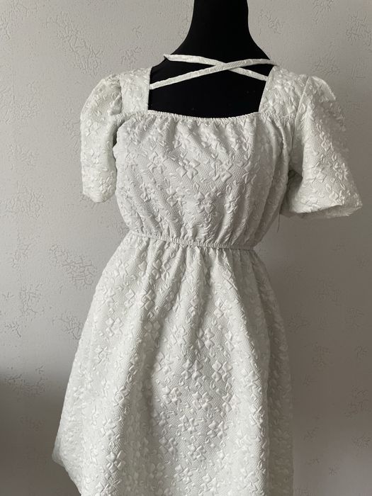 Летние нарядные платья