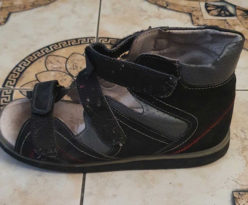 Ортопедическая лечебная обувь