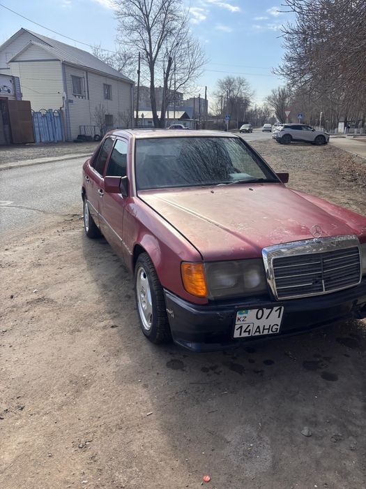 Продам Мерседес 124