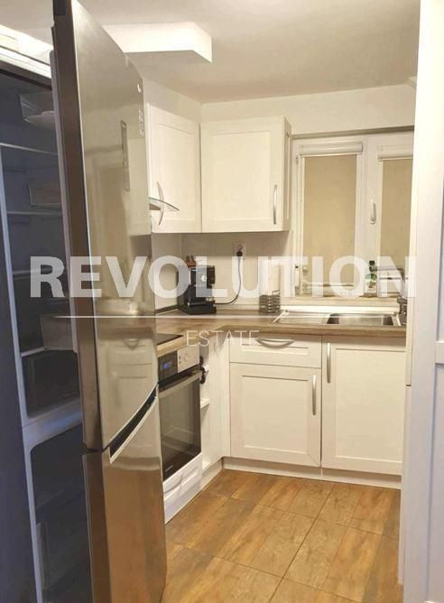 Дава се под наем Двустаен апартамент в Варна, Аспарухово - 60 кв.м за 400 € - Снимка #3