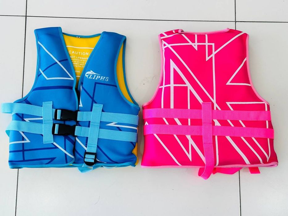 Жилет для плавания