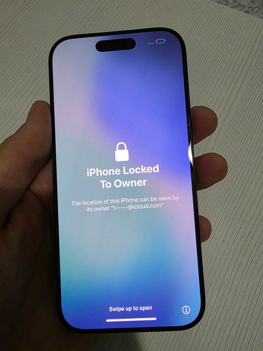 iPhone 16 Pro – Идеално състояние, iCloud