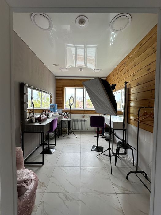 Сдам гримерный столик