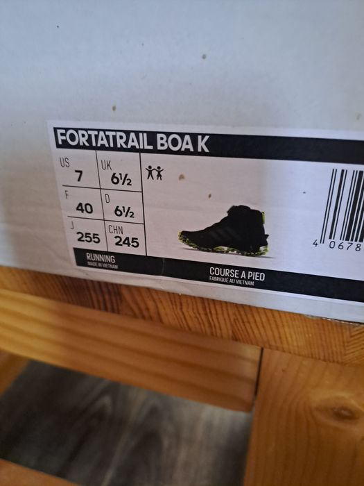 Аdidas Fortatrail Boa 40 и Nike air max