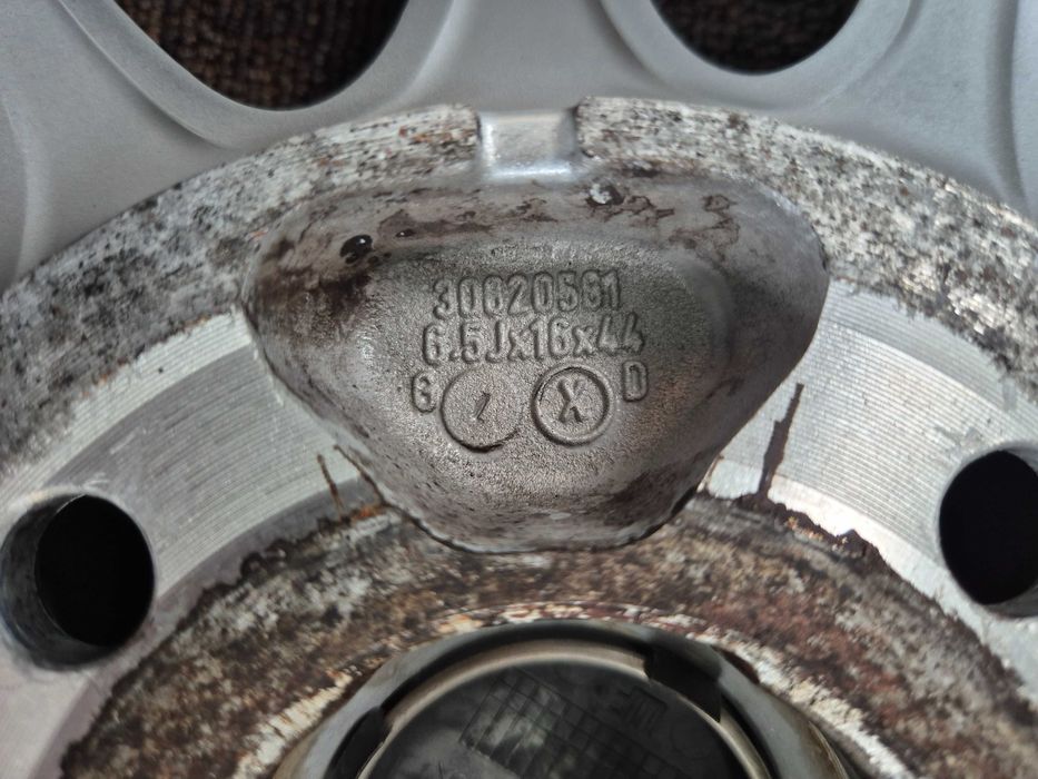 4 Jante Aliaj 4x114.3 - 16'' - 6.5J ET 44 - OEM VOLVO V40 S40 - CA NOI !