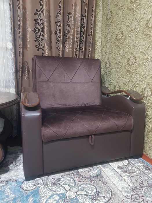 Кресло-кровать для гостиной комнаты