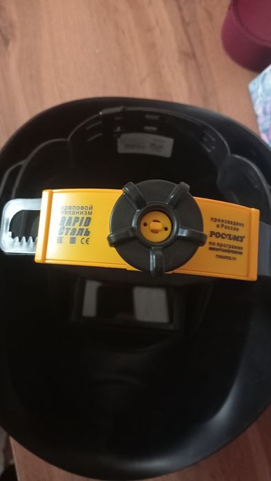 Продам сварочный щиток (маска сварщика)