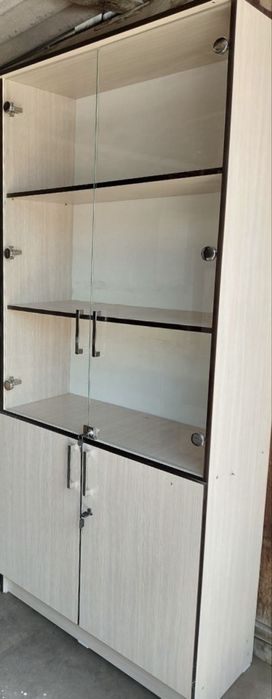 В продаже офисный шкаф, в отличном состоянии