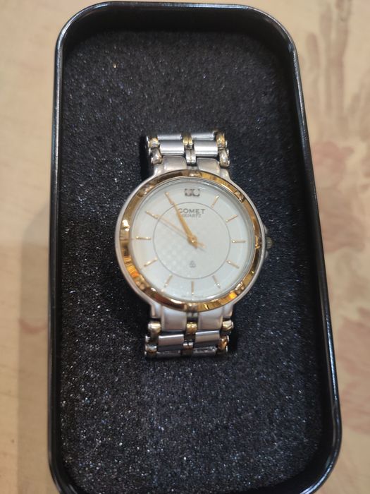 Часы женские Comet кварц