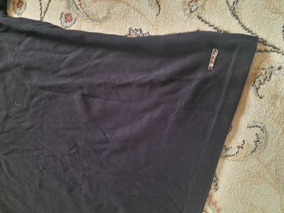 Vand tricou de firma nou nout la jumatate de pret