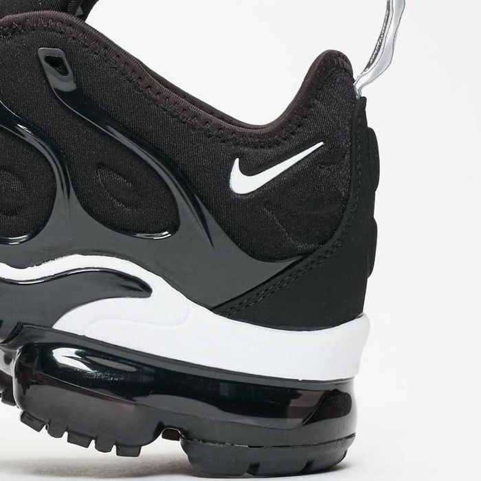 ПРОМО! Nike Air VaporMax Plus Black and White