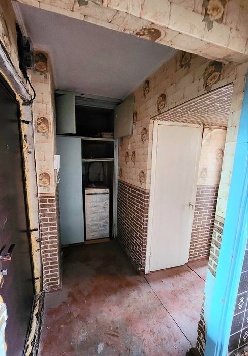 1комн,  (не угол),  29дом, 6мкр