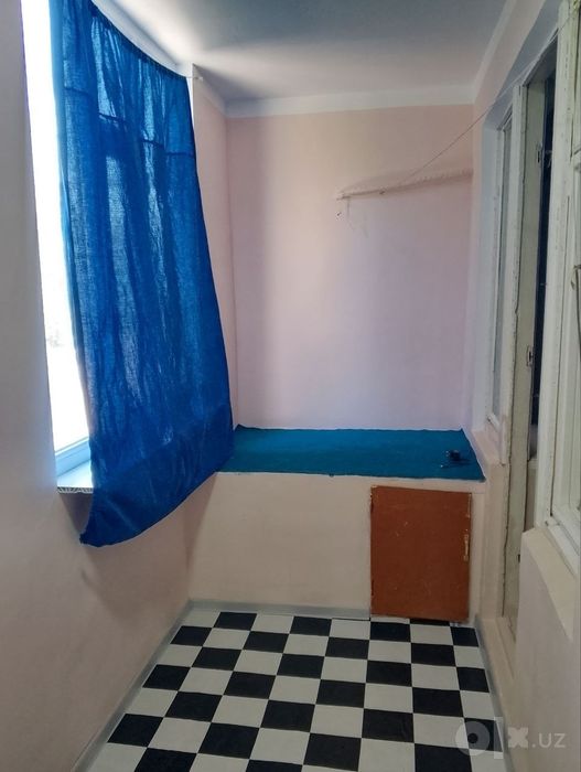 1 xonali uy sotiladi 2.6 Zarafshon shahar