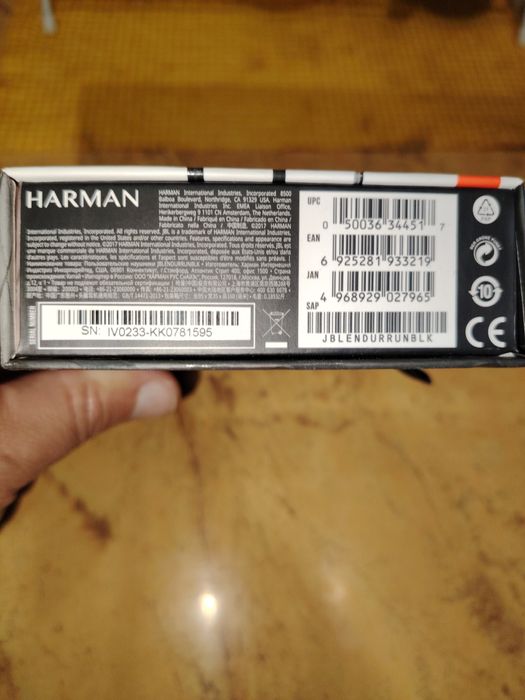 JBL слушалки нови