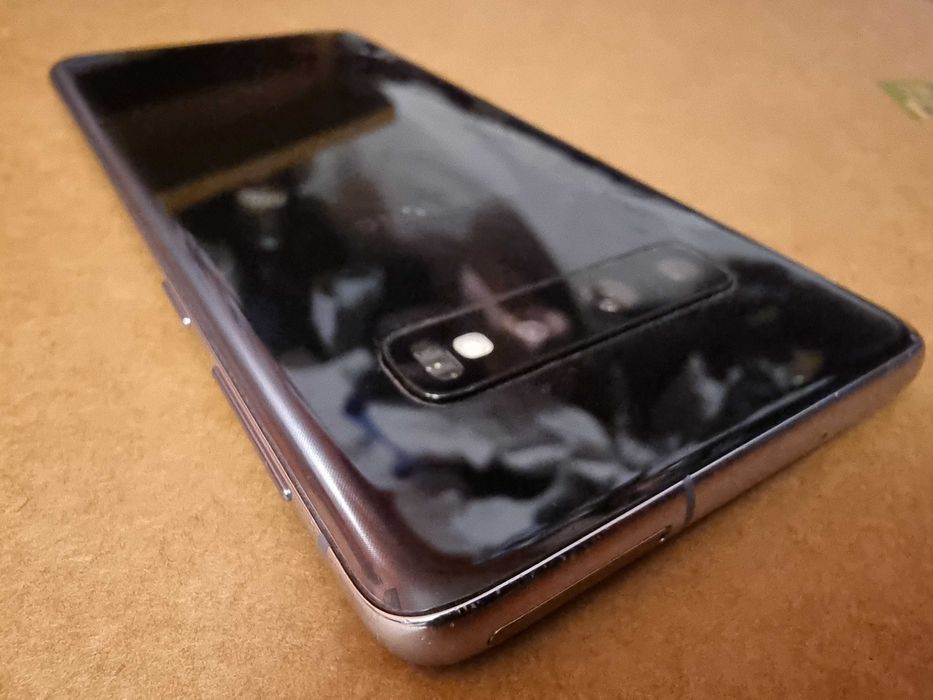 Samsung Galaxy S10 Dual SIM de 8GB cu 128GB + card + mufa Jack casti f