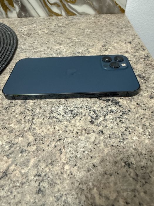 Vand Iphone 12 Pro neverlock impecabil bateria 100%