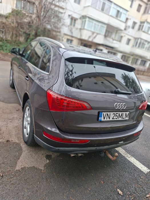 Vând Audi Q5 4×4